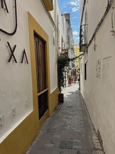 Apartment In Old Town With Roof Terrace And Fibre, Tarifa Zewnętrze zdjęcie