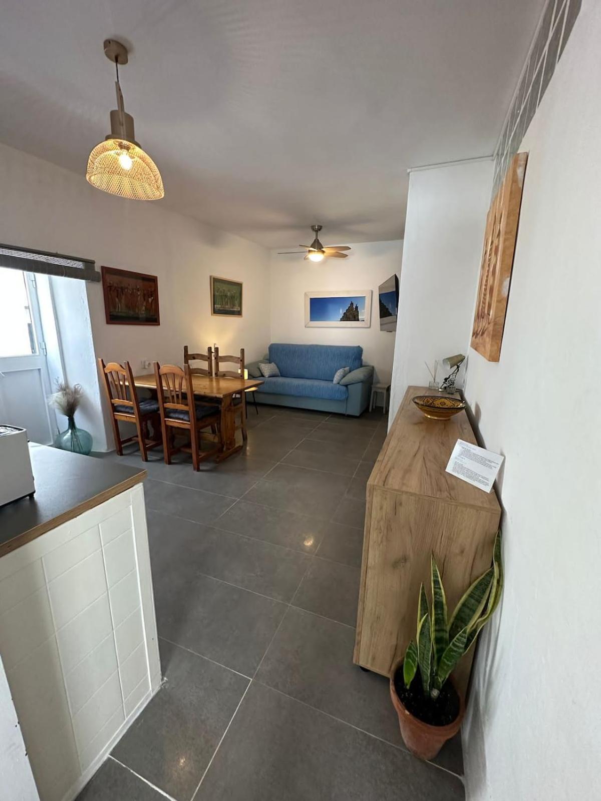 Apartment In Old Town With Roof Terrace And Fibre, Tarifa Zewnętrze zdjęcie